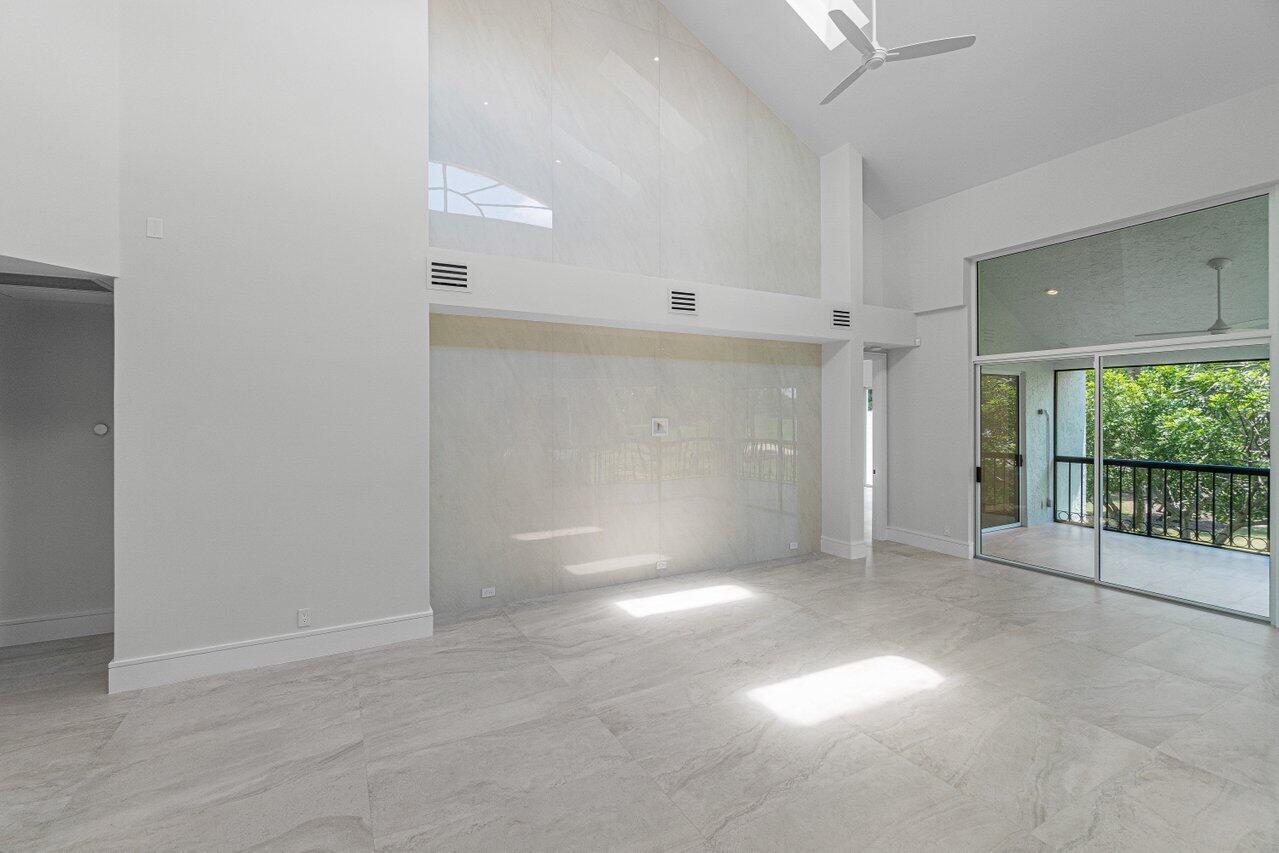 NASSAU BAY - Residential