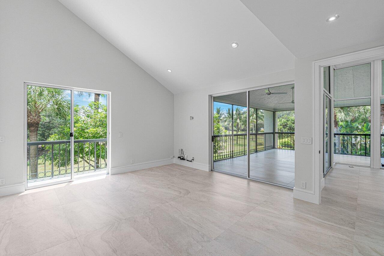 NASSAU BAY - Residential