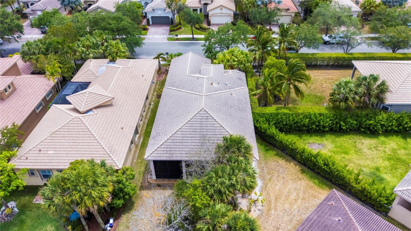 HERON BAY EAST - Residential