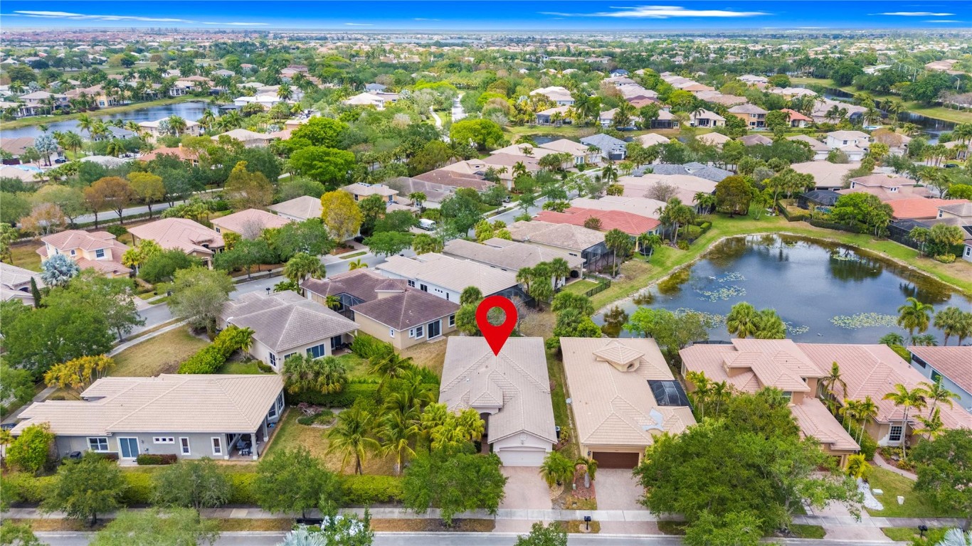 HERON BAY EAST - Residential