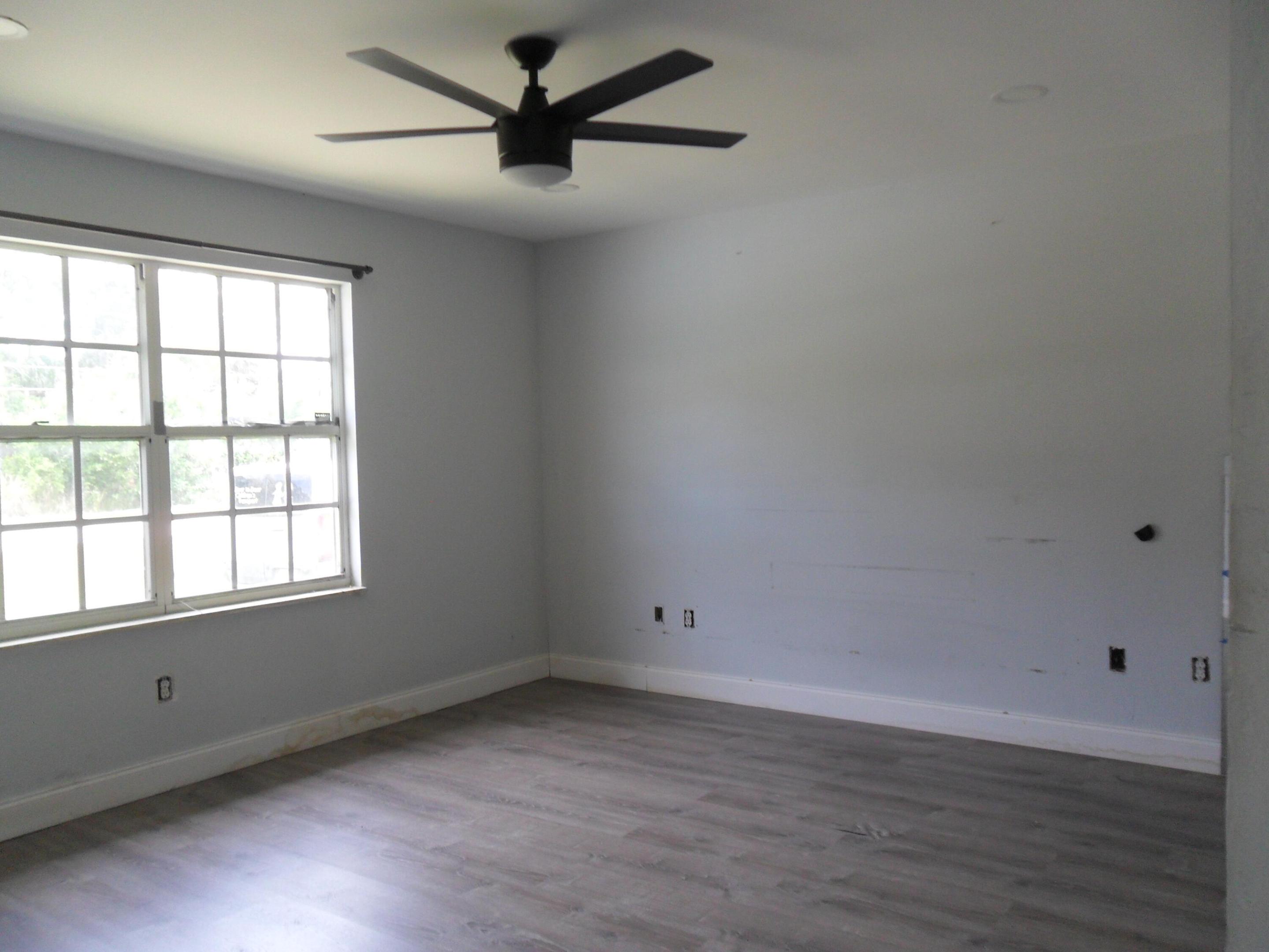 PORT ST LUCIE SECTION 11 - Residential