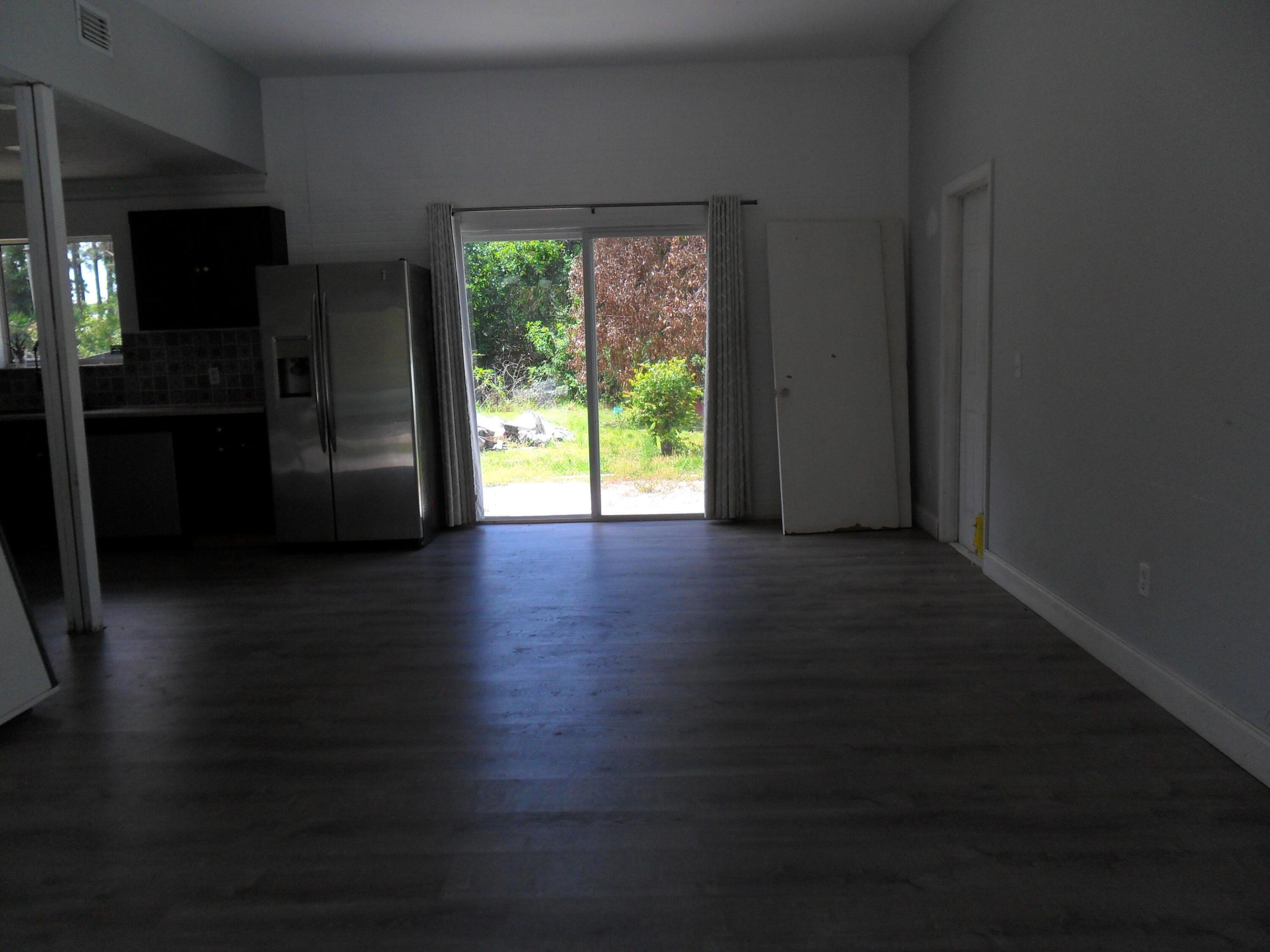 PORT ST LUCIE SECTION 11 - Residential