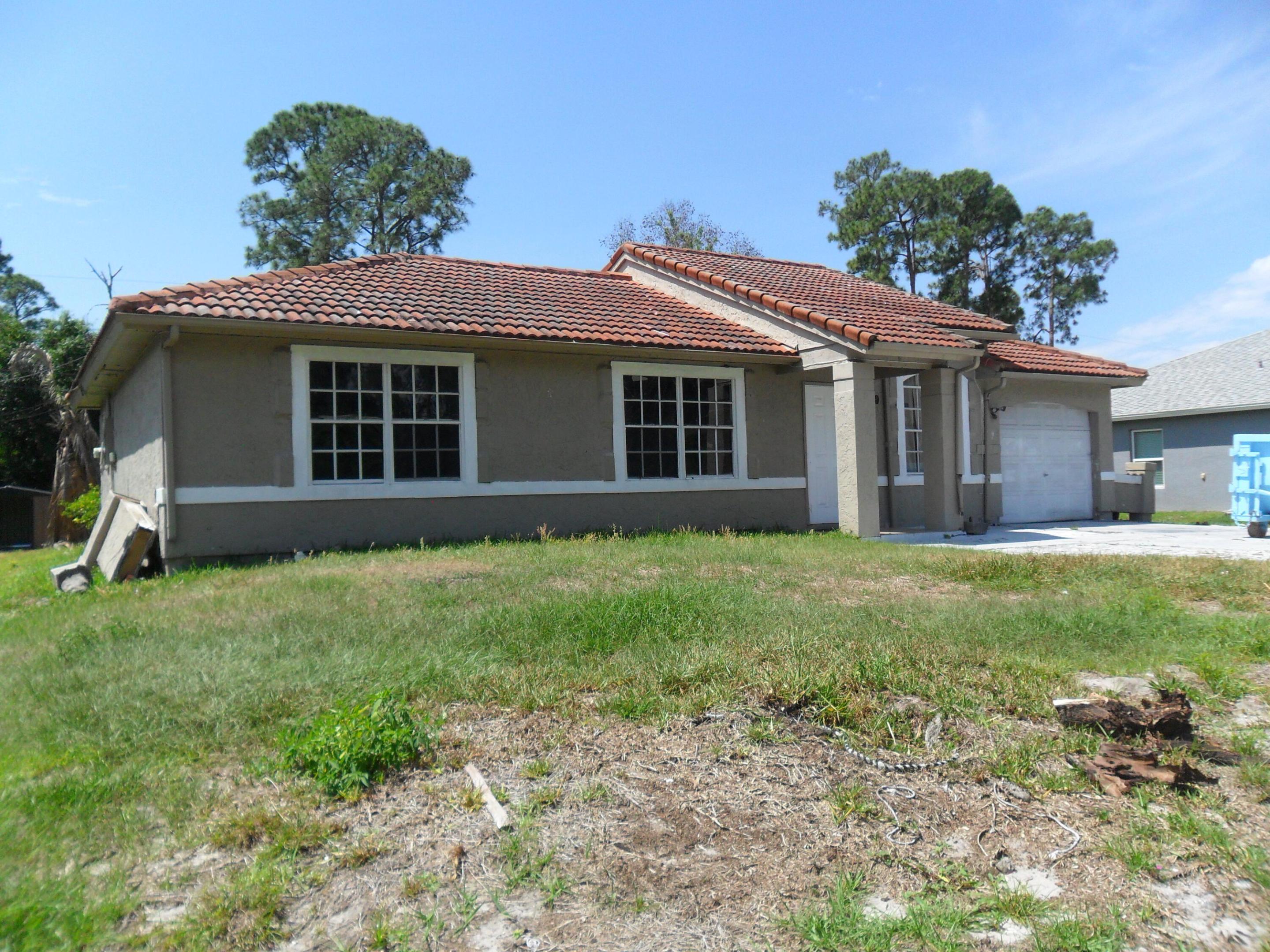 PORT ST LUCIE SECTION 11 - Residential