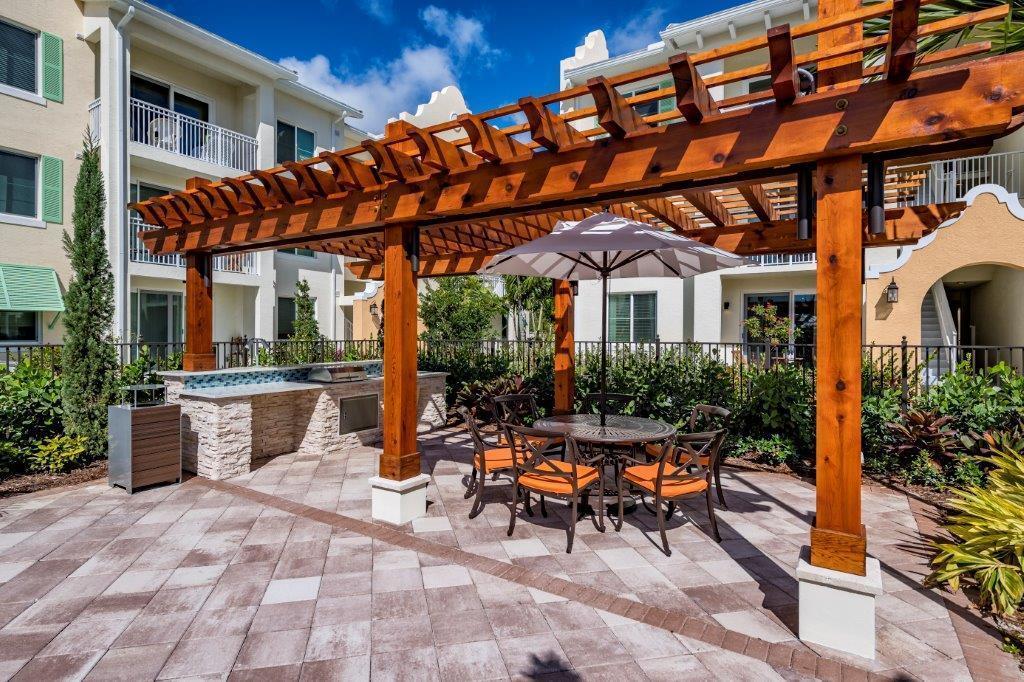 Town Lantana - Residential Lease