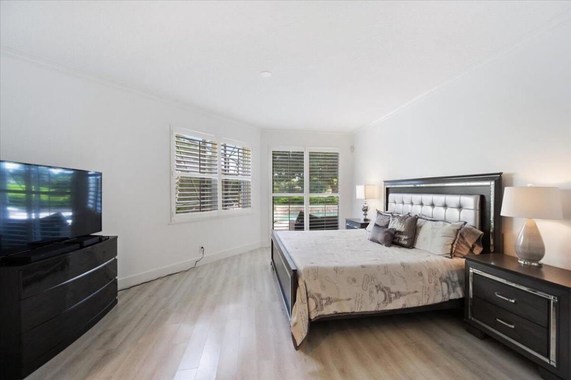 EAGLES LANDING OF P B POLO AND COUNTRY CLUB - Residential