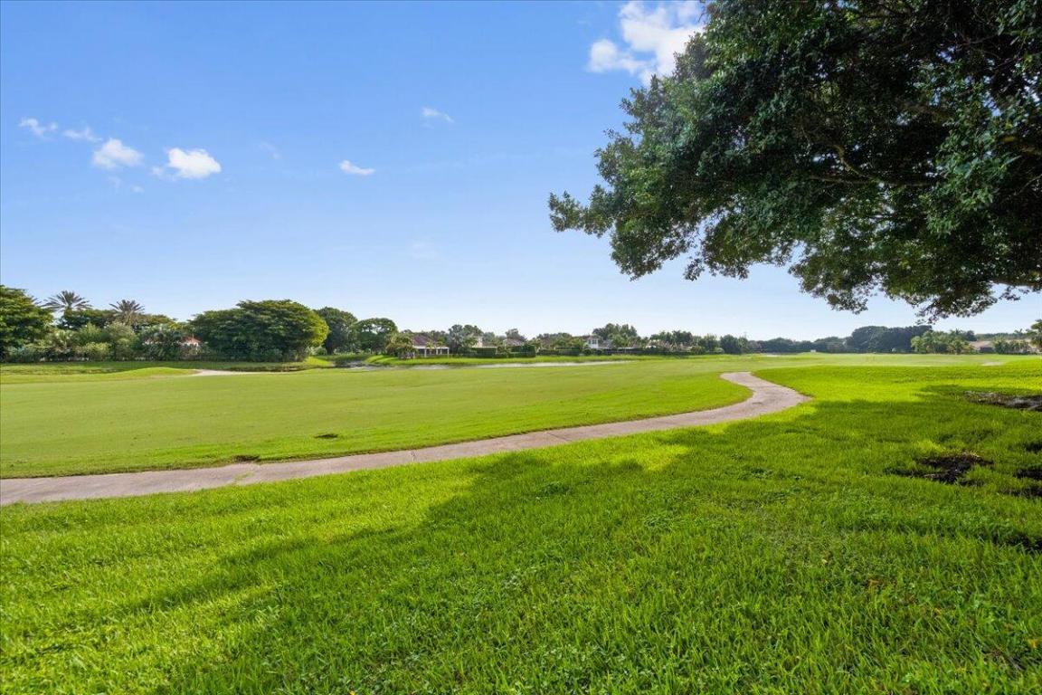 EAGLES LANDING OF P B POLO AND COUNTRY CLUB - Residential