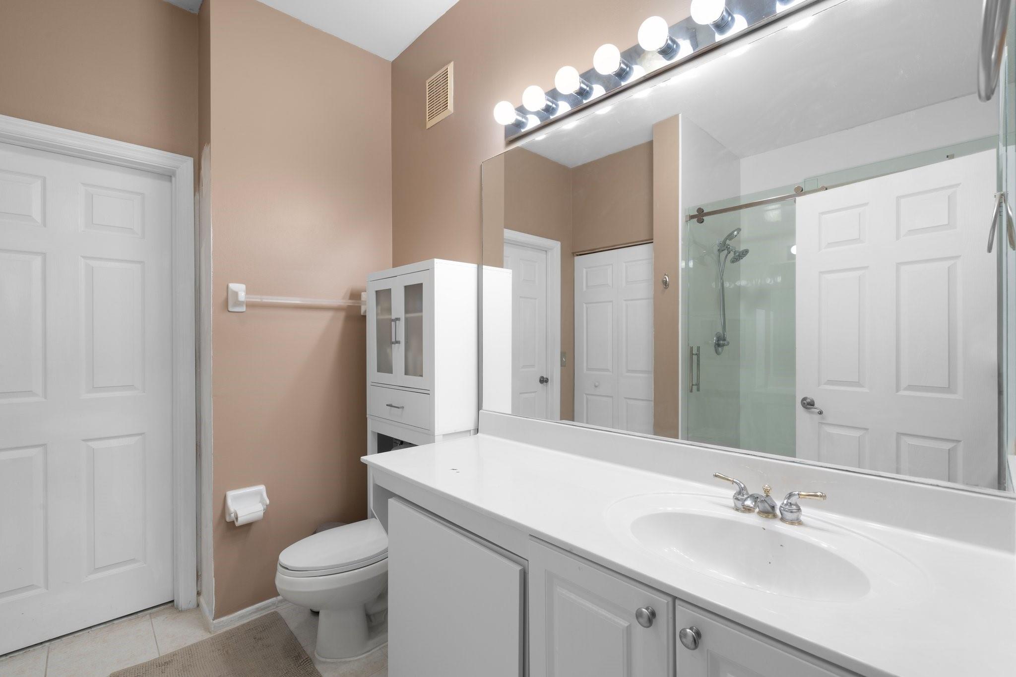 CRESTWOOD AT CAROLINA CON - Residential