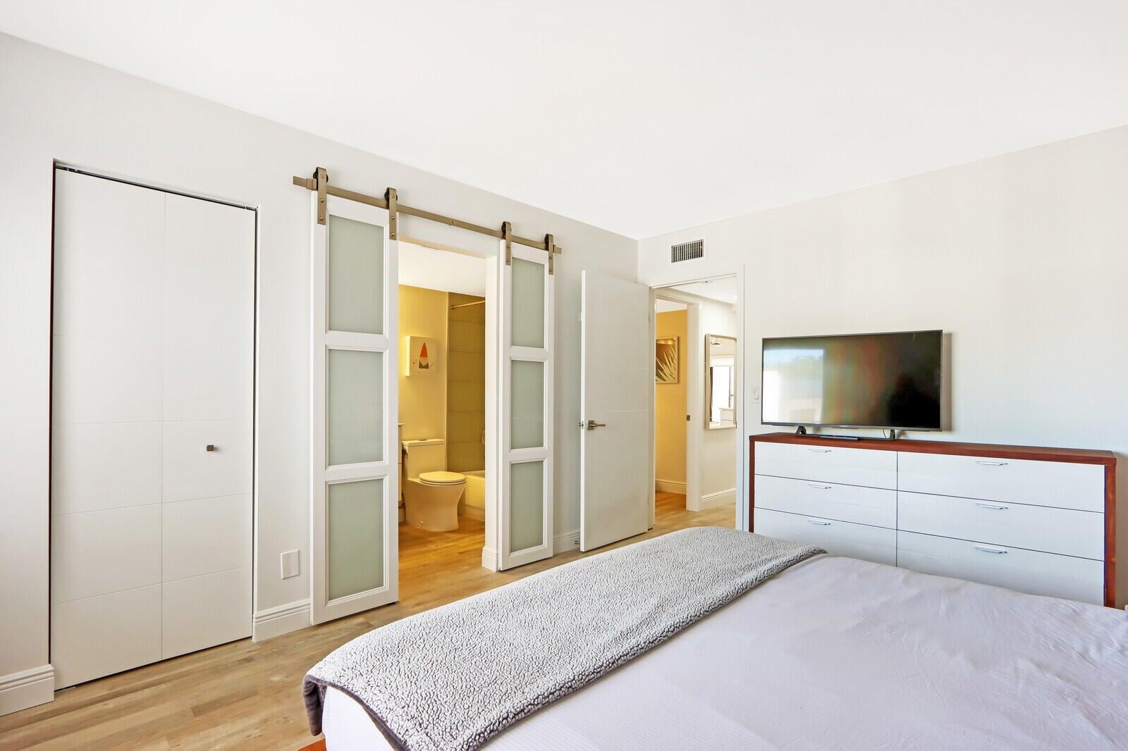 SEA RISE CONDO - Residential Lease