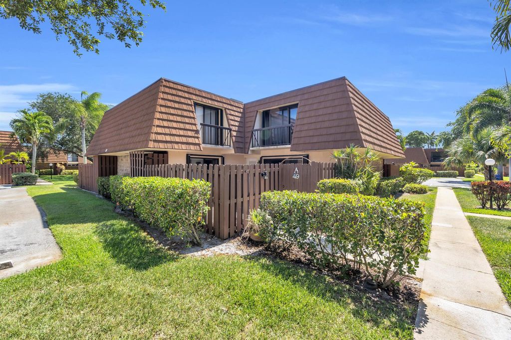 Photo of 825 Center Street #49a, Jupiter, FL 33458 (MLS # R11118368)