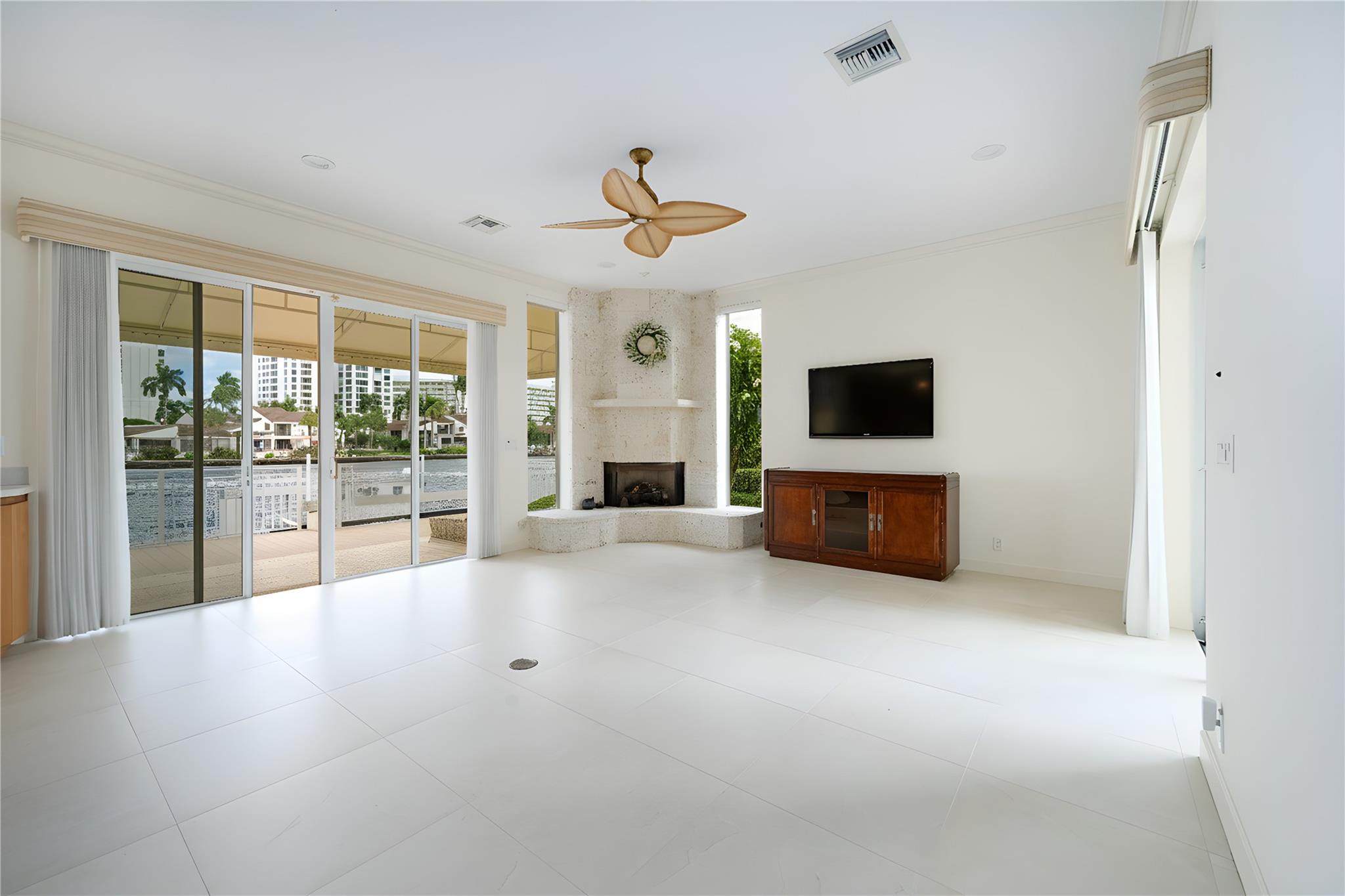 Pelican Harbor Ph 03 - Residential