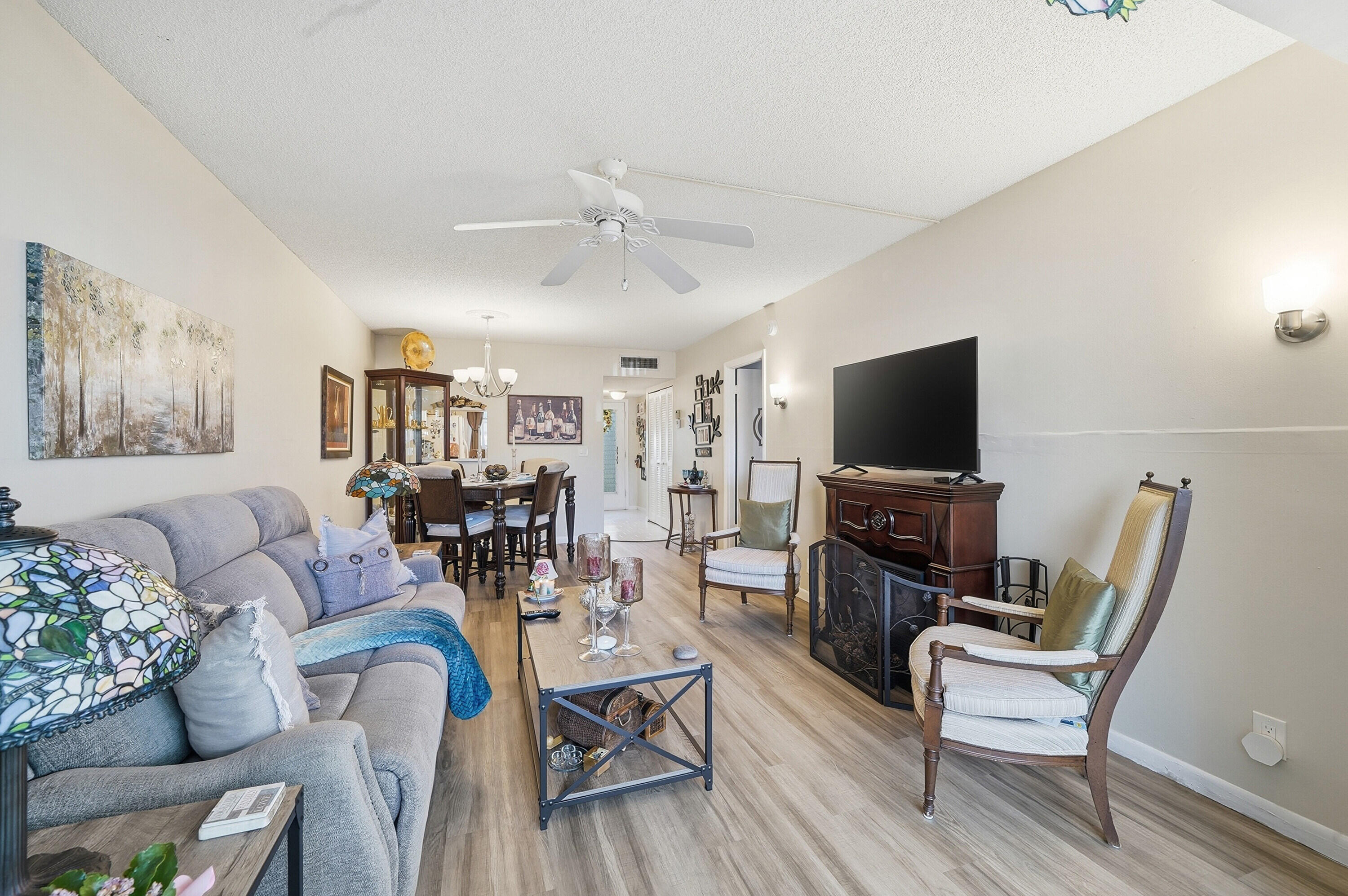 3130 Holiday Springs Boulevard 103