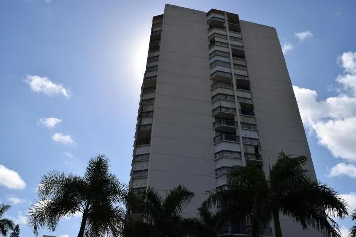 LANDS OF THE PRESIDENT COND 7 - Residential