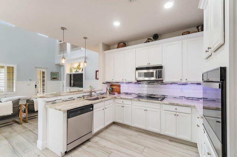 Canterbury/Albacoa - Residential