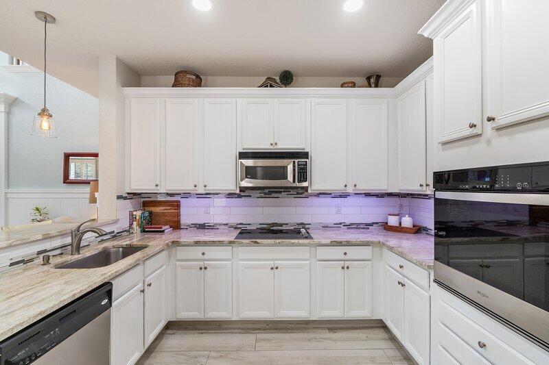 Canterbury/Albacoa - Residential