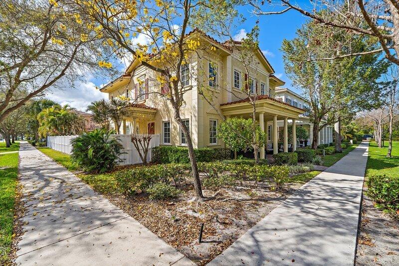 Canterbury/Albacoa - Residential