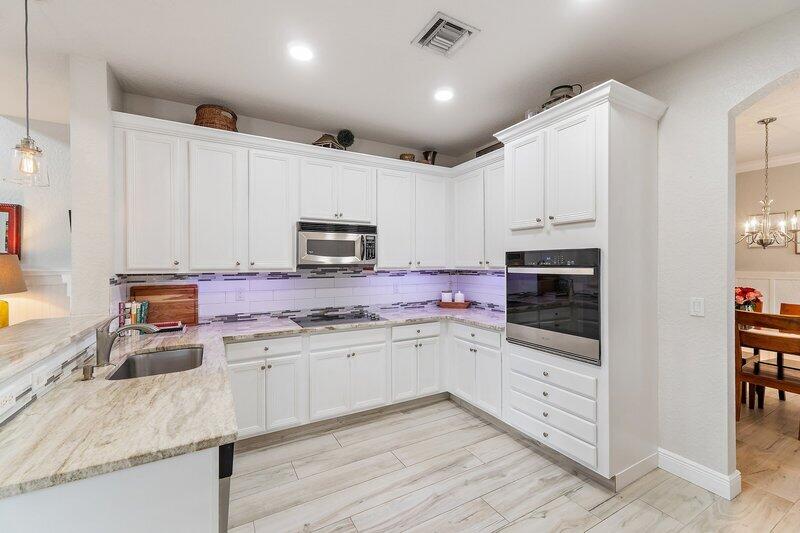 Canterbury/Albacoa - Residential