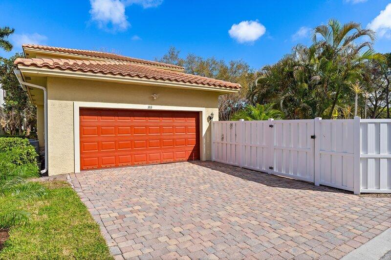 Canterbury/Albacoa - Residential