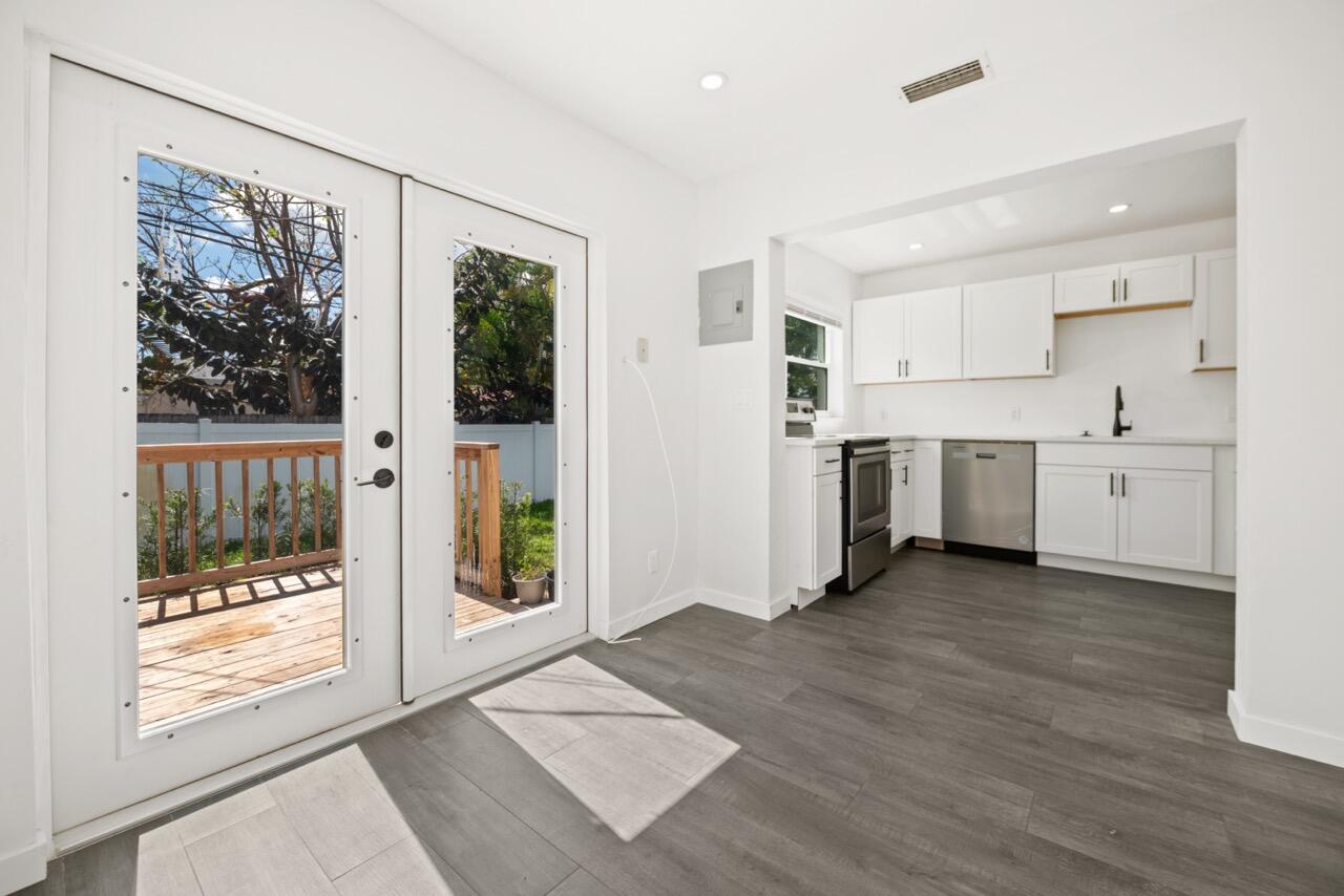 NORTH ANDREWS TERRACE SECOND ADD - Residential