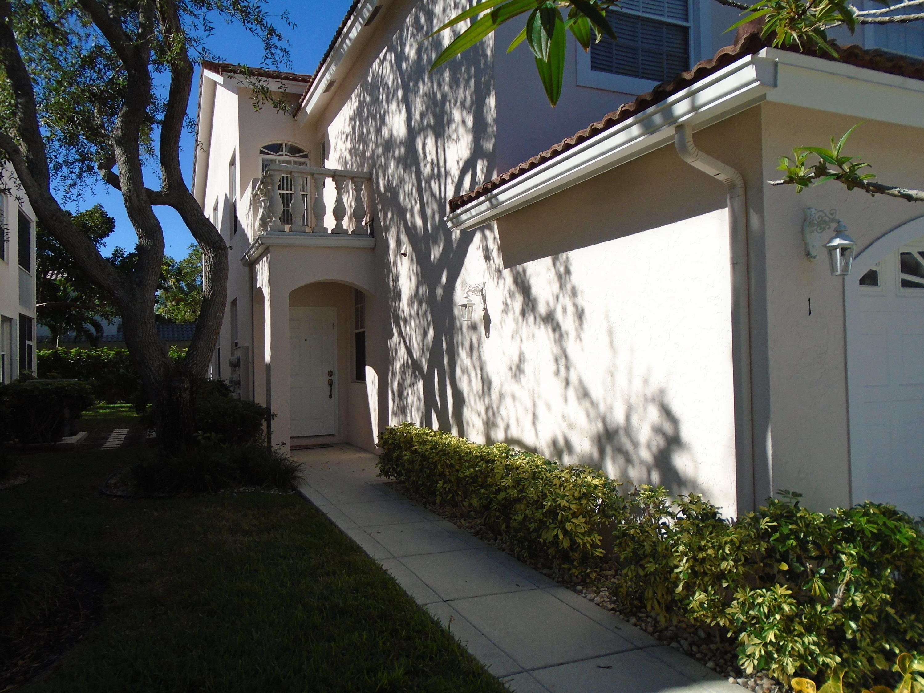 VILLA SAN REMO - Residential