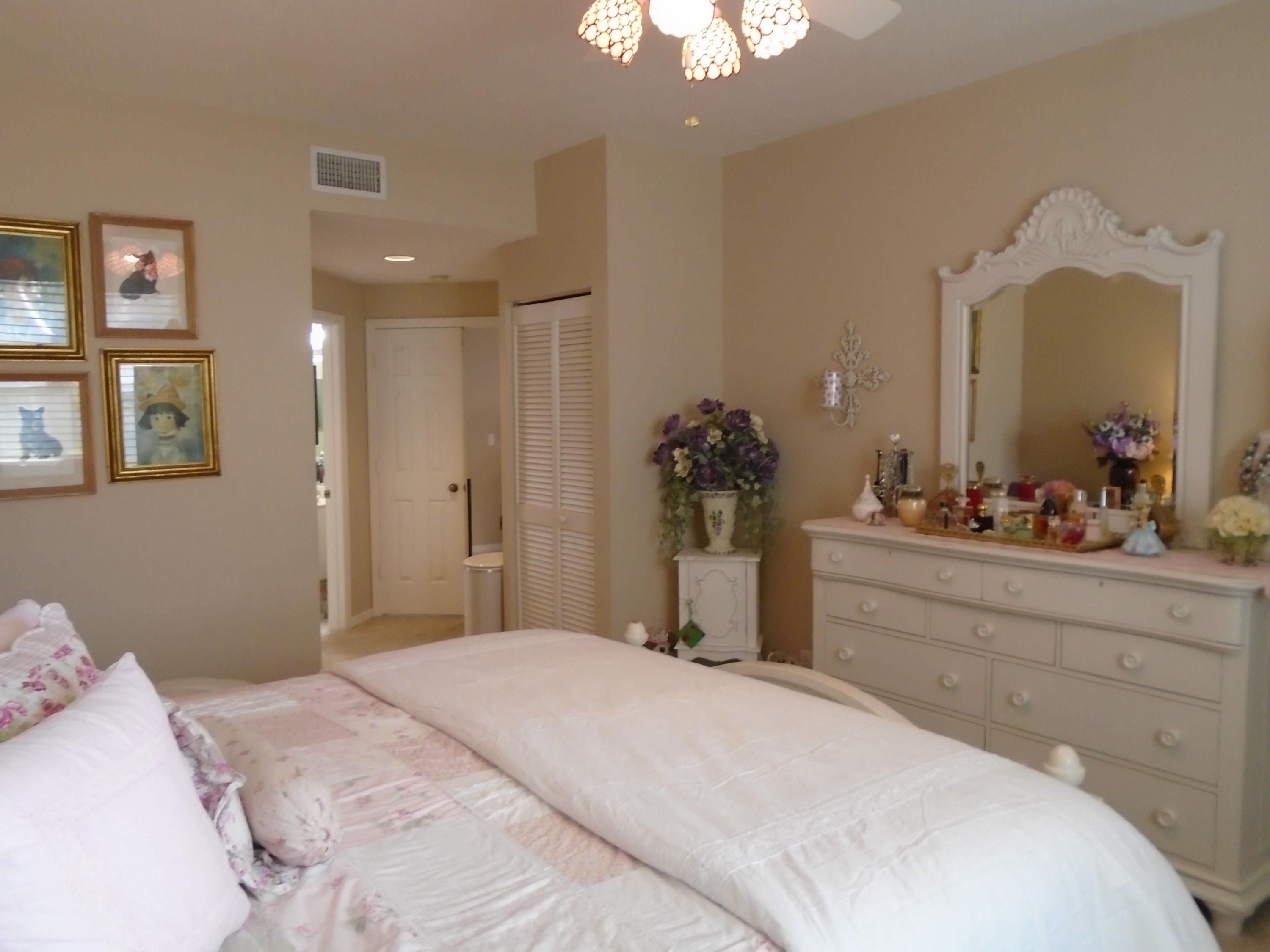 VILLA SAN REMO - Residential