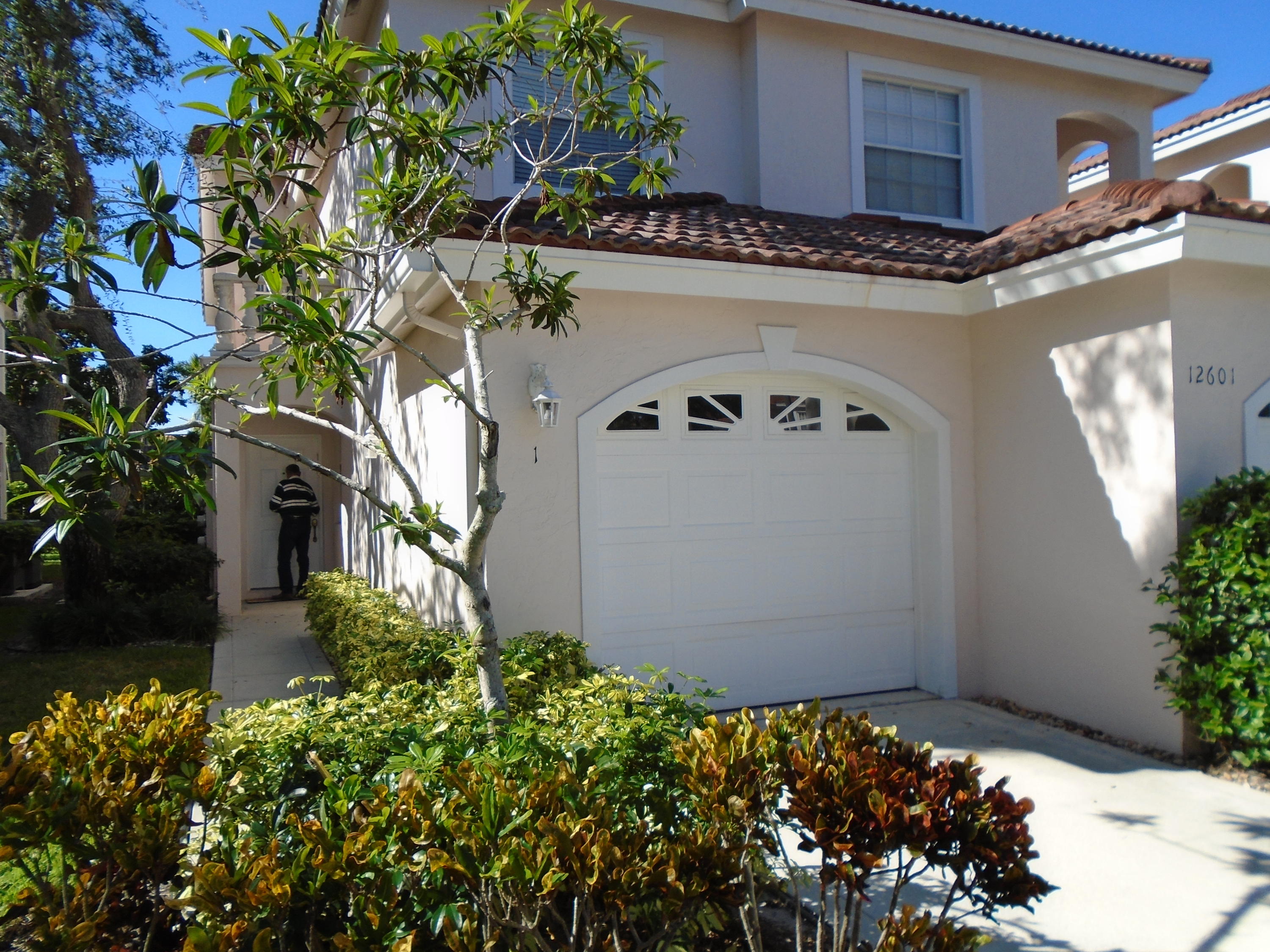 VILLA SAN REMO - Residential