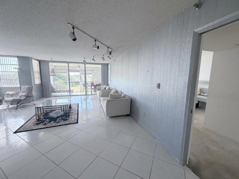 Tiny photo for 3510 Oaks Way #502, Pompano Beach, FL 33069 (MLS # B26088969)
