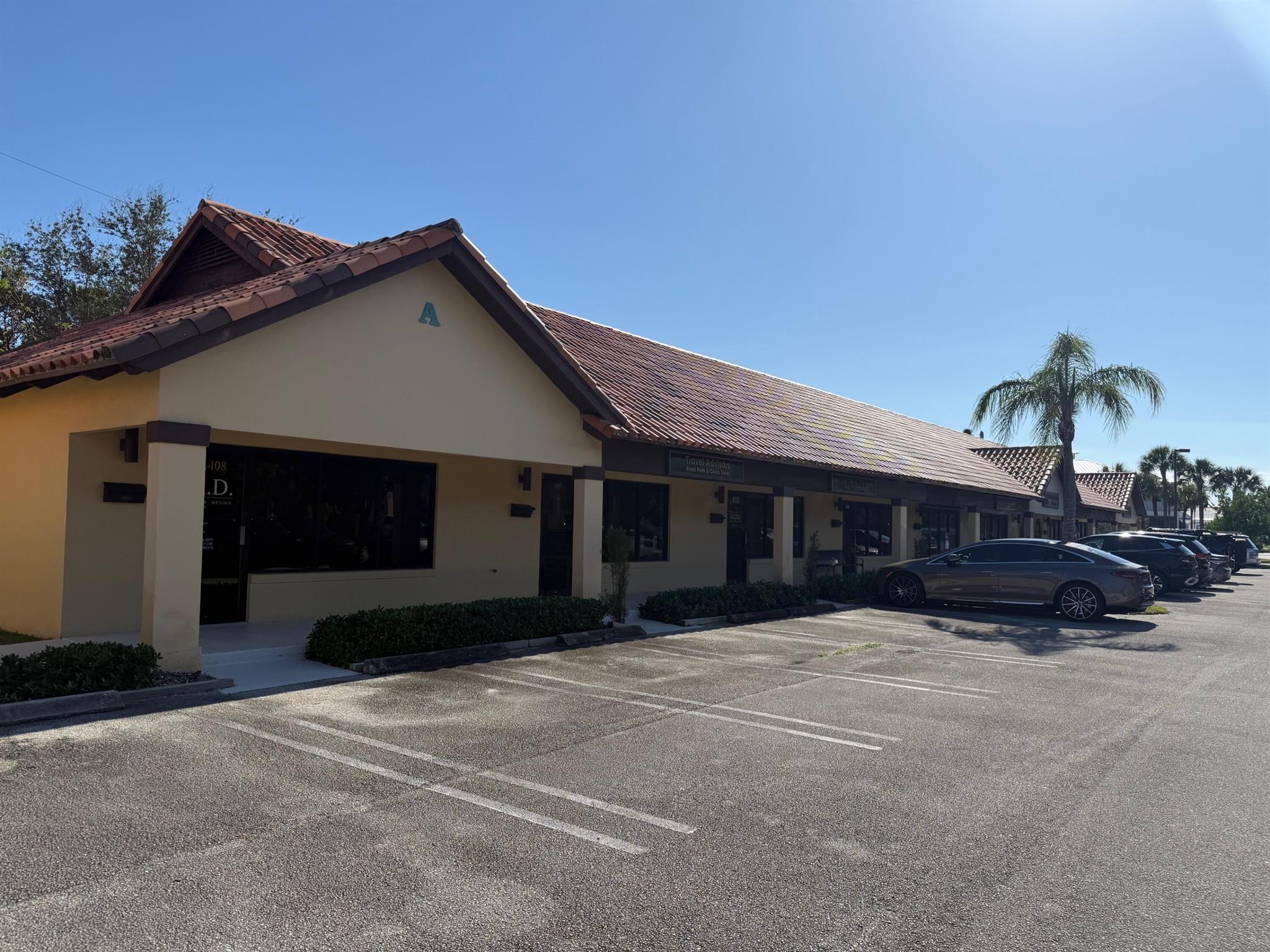 ALHAMBRA CONDO - Commercial Lease