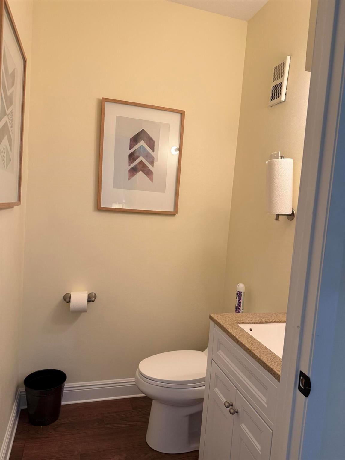 ALHAMBRA CONDO - Commercial Lease