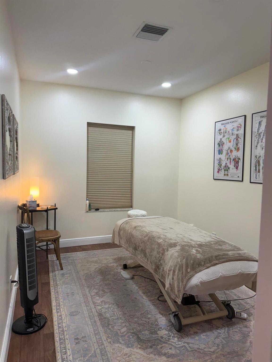 ALHAMBRA CONDO - Commercial Lease