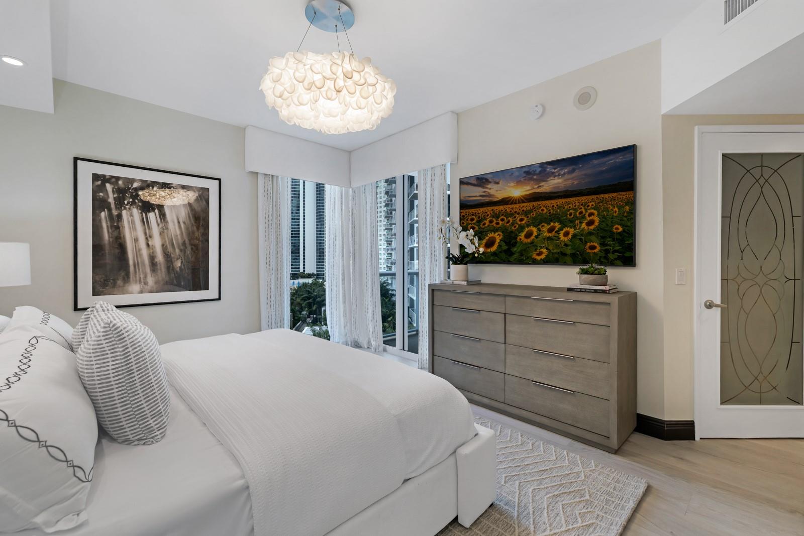 LAS OLAS RIVER HOUSE - Residential