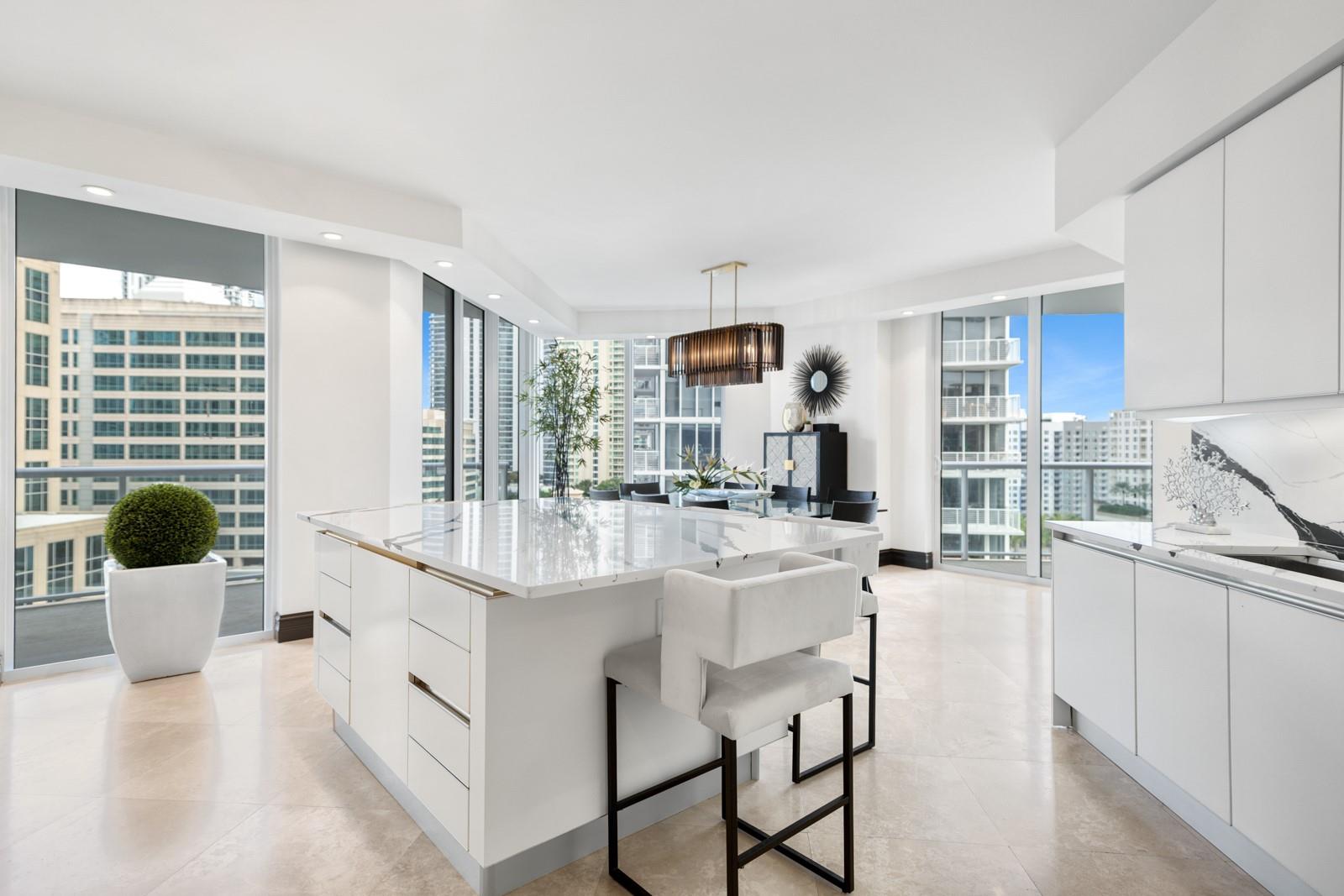 LAS OLAS RIVER HOUSE - Residential