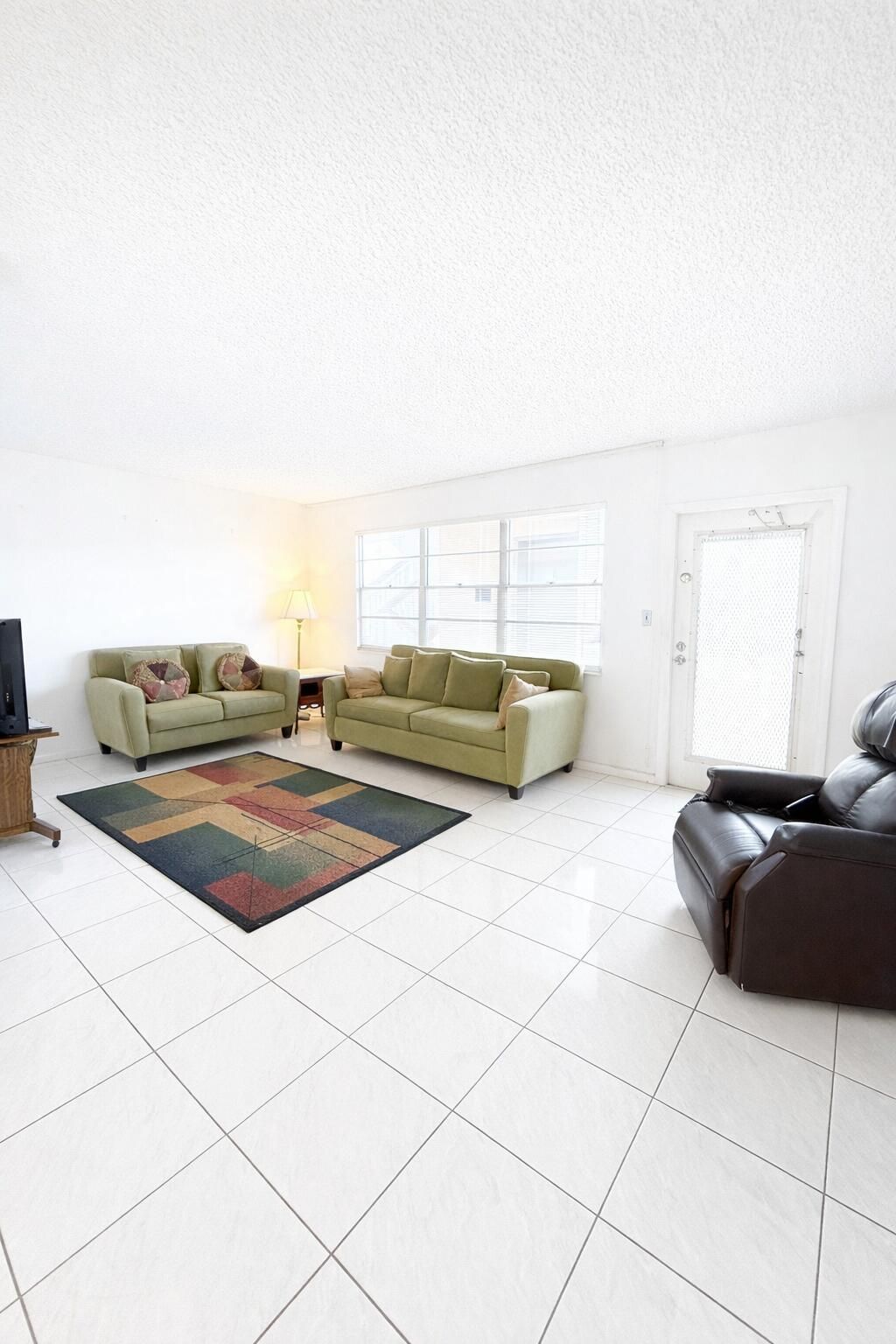 Photo of 2030 Wolverton B E, Boca Raton, FL 33434 (MLS # B26002352)