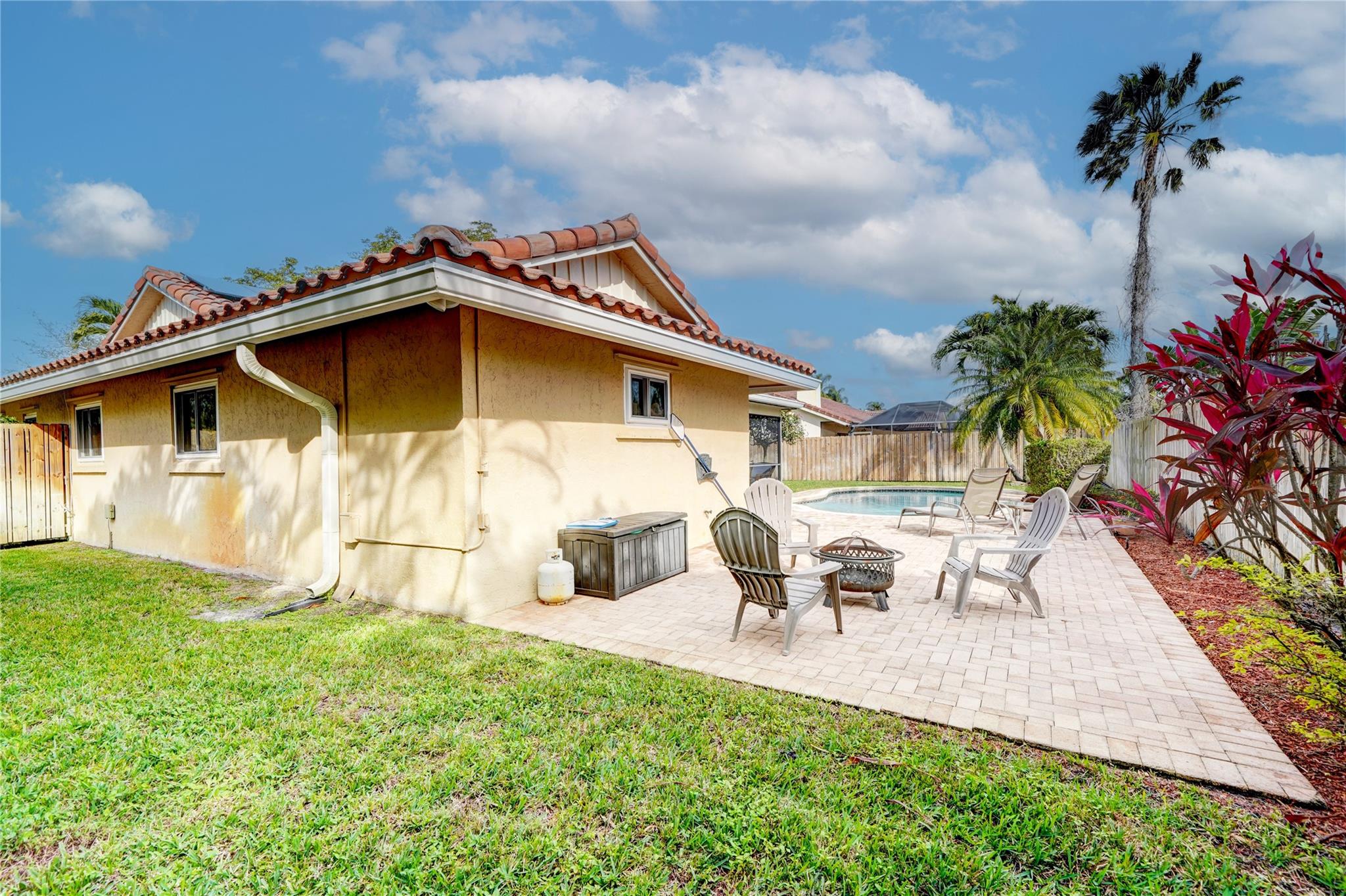 Cypress Run 93-16 B - Residential
