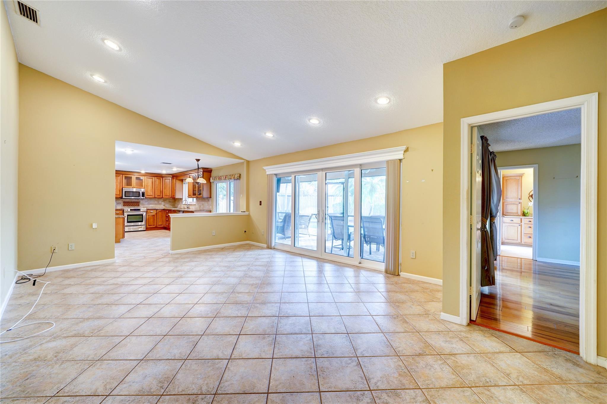 Cypress Run 93-16 B - Residential