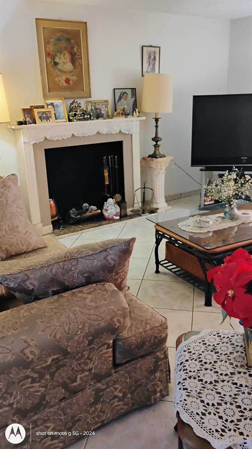 Sunrise Golf Village Sec - Residential