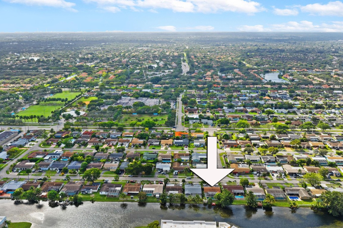 Sunrise Golf Village Sec - Residential