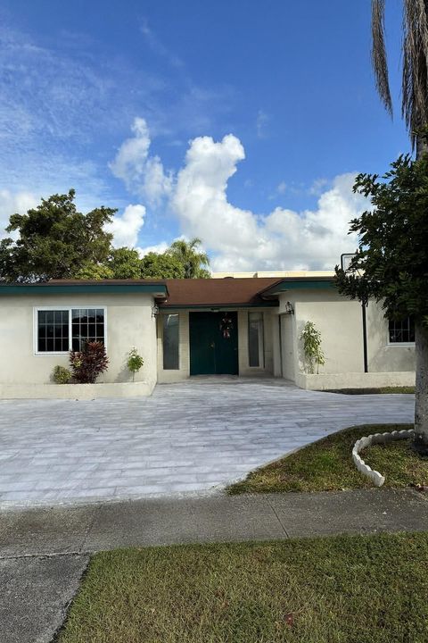 10331 NW 24th Ct Sunrise FL 33322