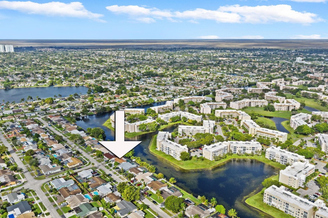 Sunrise Golf Village Sec - Residential