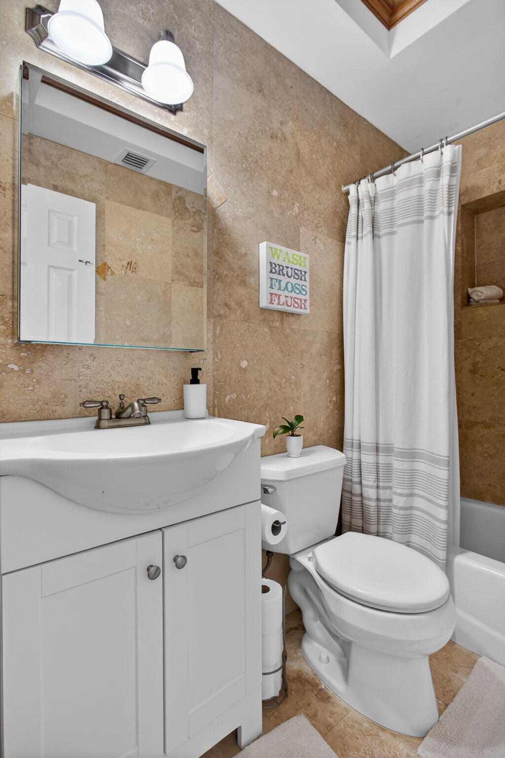 NORTH ANDREWS GARDENS 2ND ADD - Residential