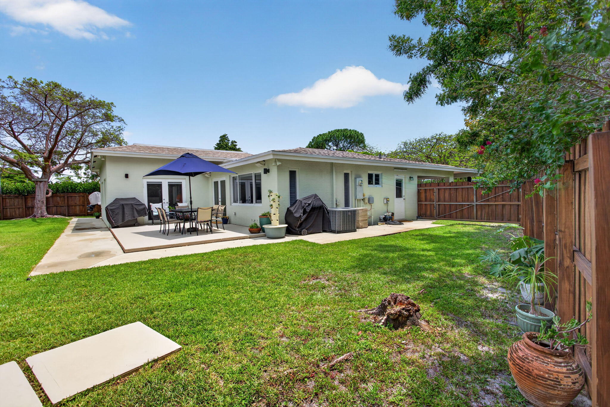 NORTH ANDREWS GARDENS 2ND ADD - Residential