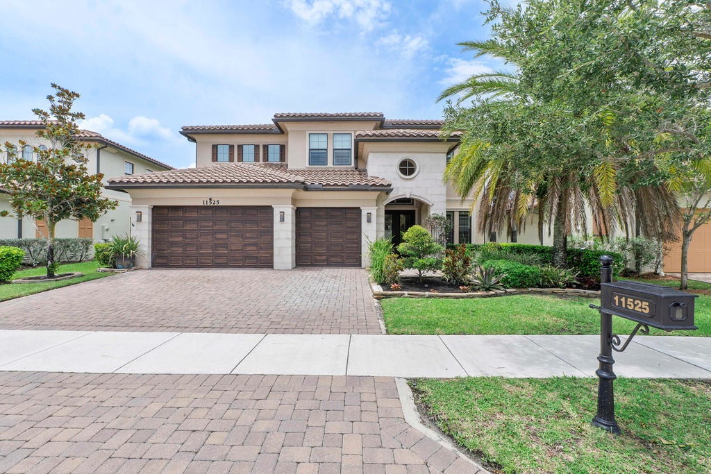 Photo of 11525 NW 81st Place, Parkland, FL 33076 (MLS # B26046529)