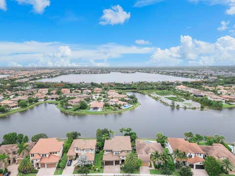 Tiny photo for 11525 NW 81st Place, Parkland, FL 33076 (MLS # B26046529)