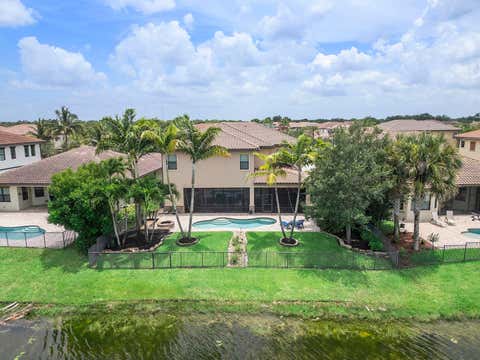 Tiny photo for 11525 NW 81st Place, Parkland, FL 33076 (MLS # B26046529)