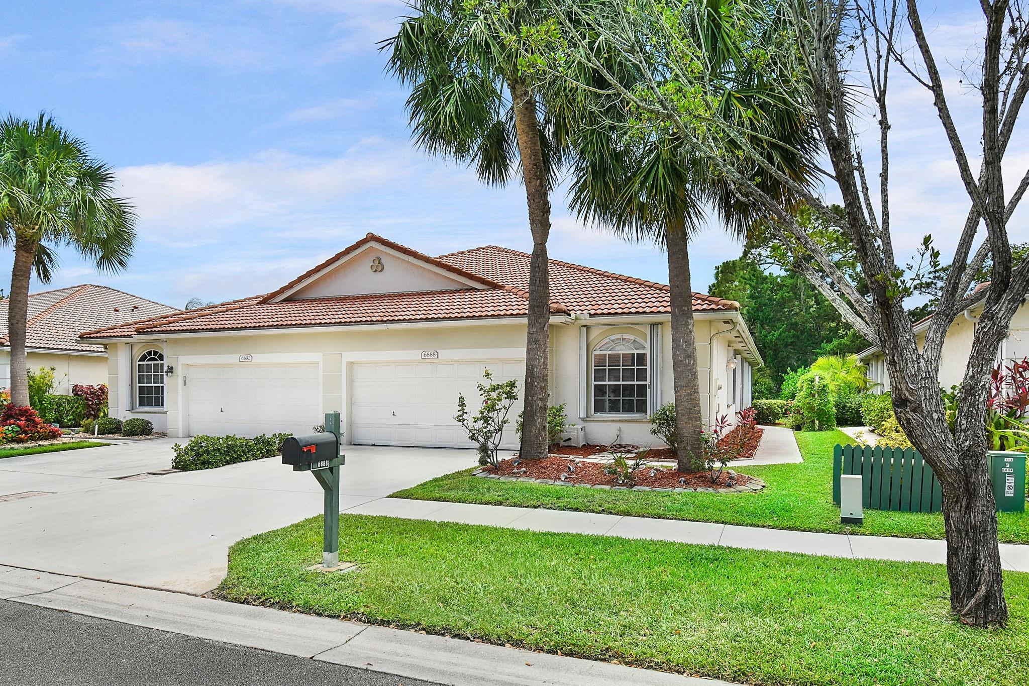 Looking for a nice place to call home. Come see this lovely 3 bed, 2 bath villa and 2 car garage. You will appreciate the open lay out and easy to maintain laminate and tile floors throuhgout. Located in a gated community that offers pool, gym, tennis and pickle ball courts. Enjoy safe walks with sidewalks on all streets. Located close to many services and easy access to US-1 or I-95. Within 15 minutes drive to the beach. Tenants pay water and electricity. Basic Cable and internet included providing tenants open account with Hot Wire. Summerfield Application is $200. Credit and background check required for each occupant over 18 years old. Needed to move in: First+ last month rent + security deposit of $2500 + cleaning fee of $300. Owners might considered pet. Comme have a look!
