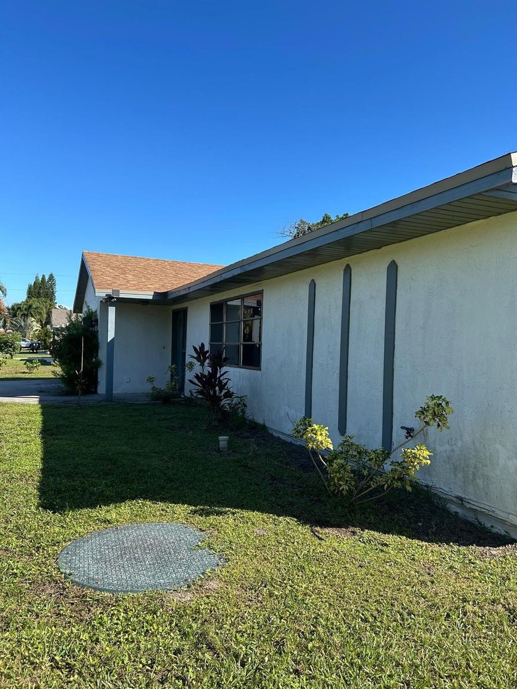 Photo of 461 SW Byron Street, Port Saint Lucie, FL 34983 (MLS # F10532923)