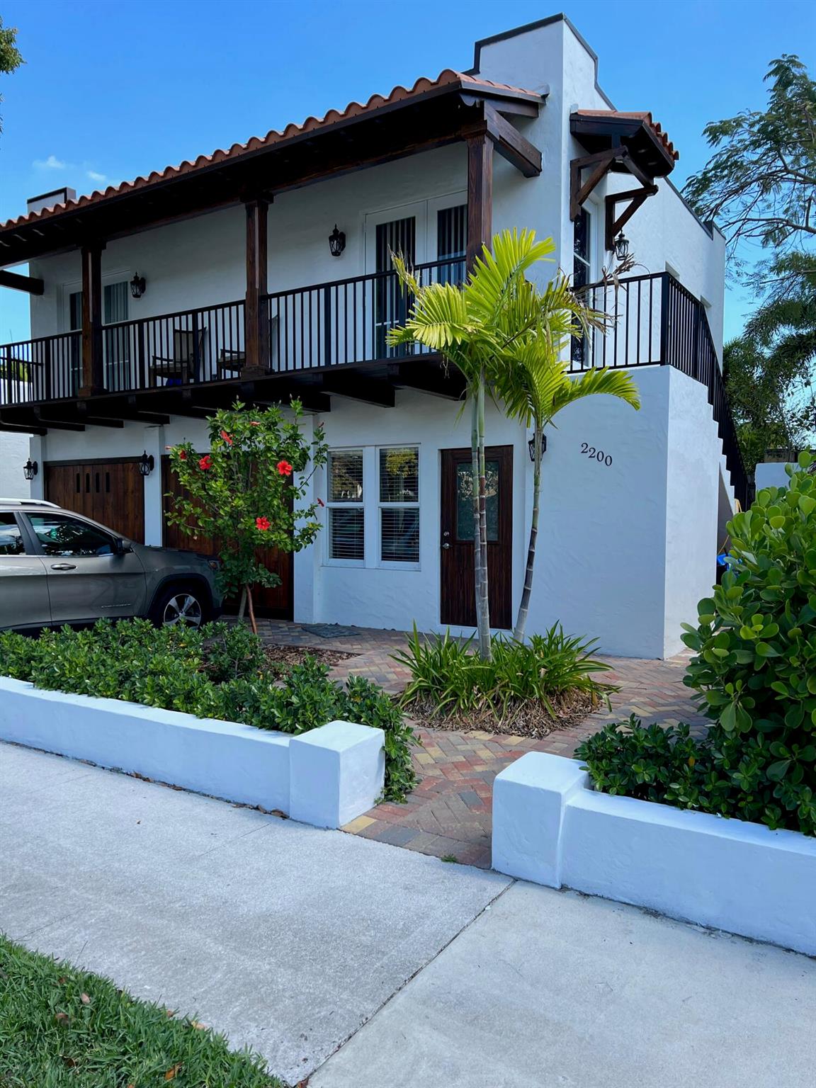 FLAMINGO PARK - Residential Lease