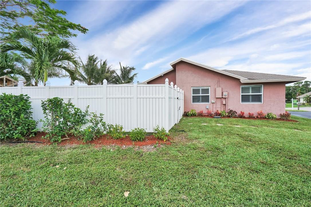 Woodmont Tr 72-B 105-18 B - Residential