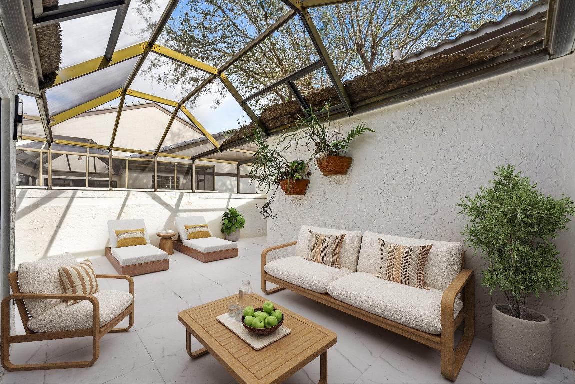 ESSEX AT HUNTERS RUN CONDO - Residential