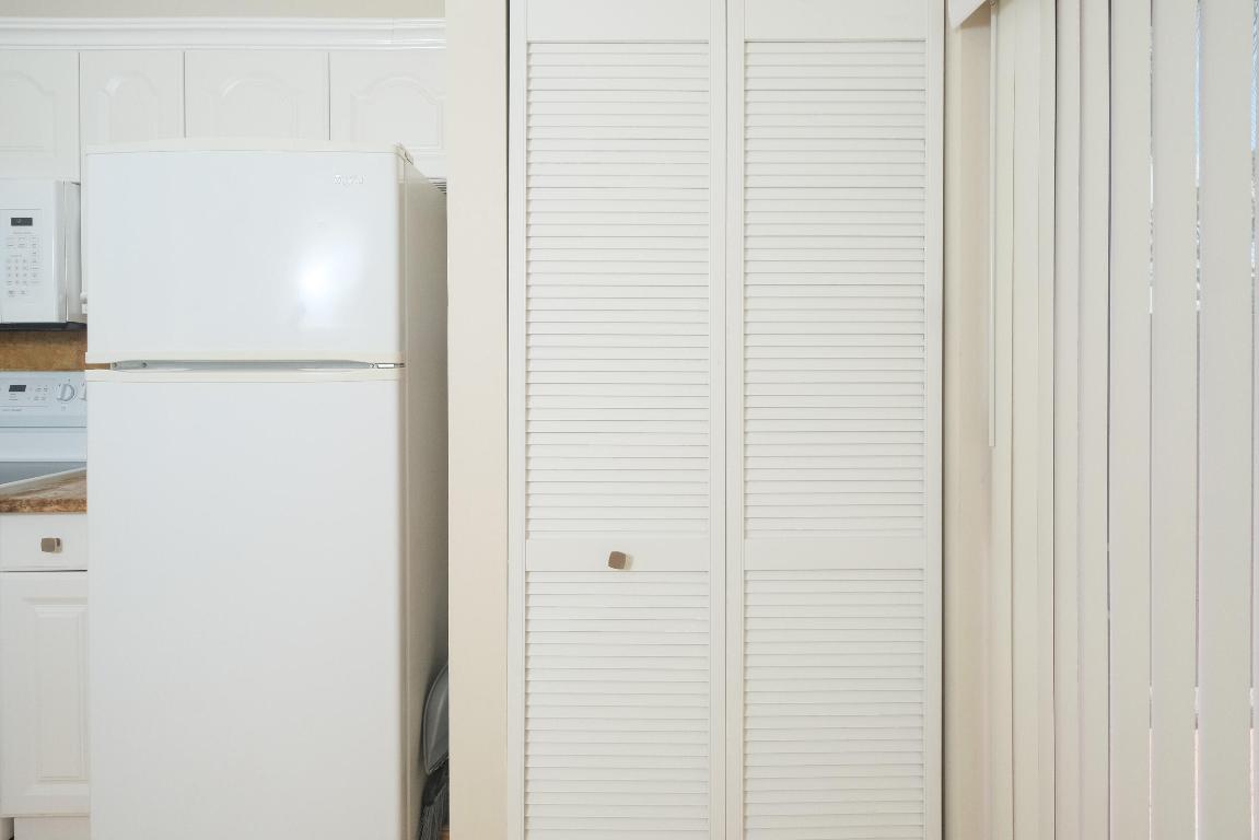 PALM CLUB VILLAGE I CONDO - Residential