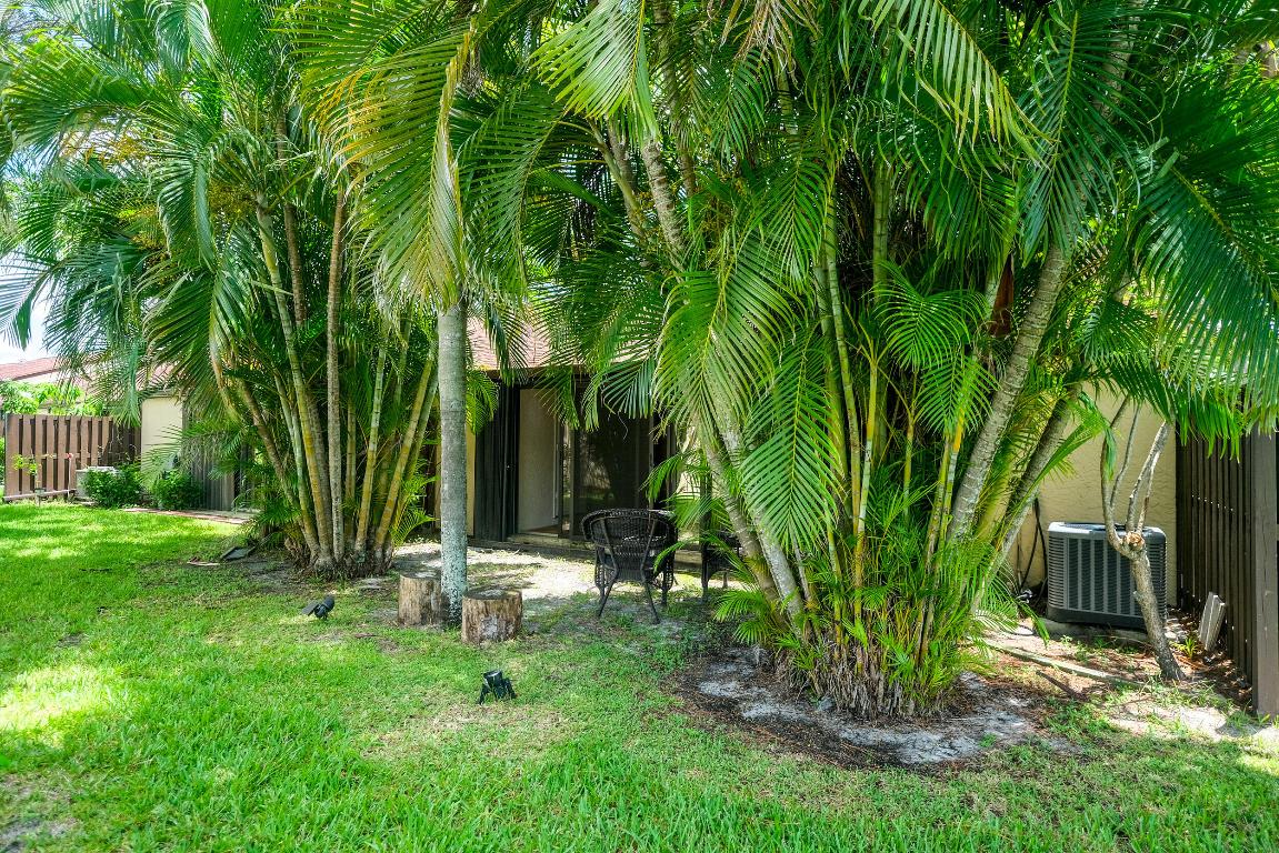 PALM CLUB VILLAGE I CONDO - Residential